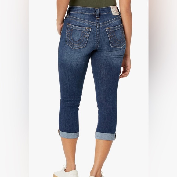 NWT - True Religion Women’s Halle  Distressed Capri Jeans - Size 32 - Picture 3 of 11
